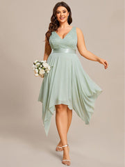 Lovely Plus Size V-Neck Prom Lace Dress for Women with Sash