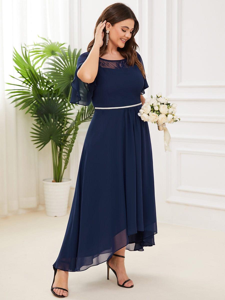 Charming Plus Size Scoop Neck Formal Dress with Sleeves