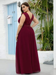 Glamorous Plus Size Round Neck A-Line Chiffon Bridesmaid Dresses with Open Back