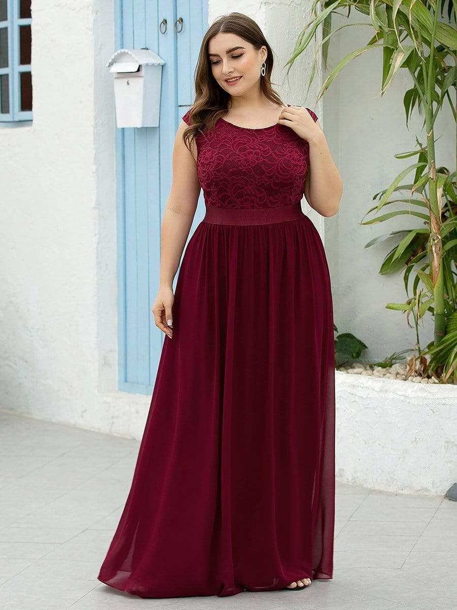 Glamorous Plus Size Round Neck A-Line Chiffon Bridesmaid Dresses with Open Back