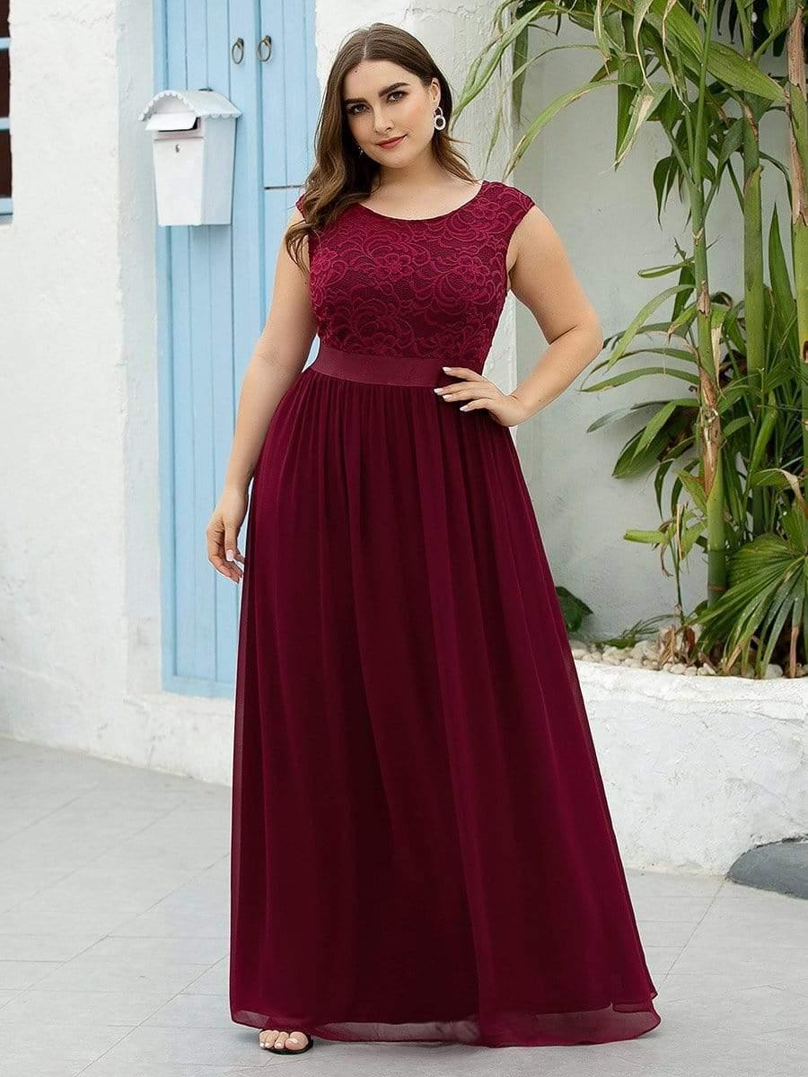 Glamorous Plus Size Round Neck A-Line Chiffon Bridesmaid Dresses with Open Back