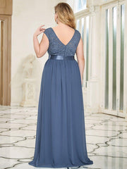 Glamorous Plus Size Round Neck A-Line Chiffon Bridesmaid Dresses with Open Back