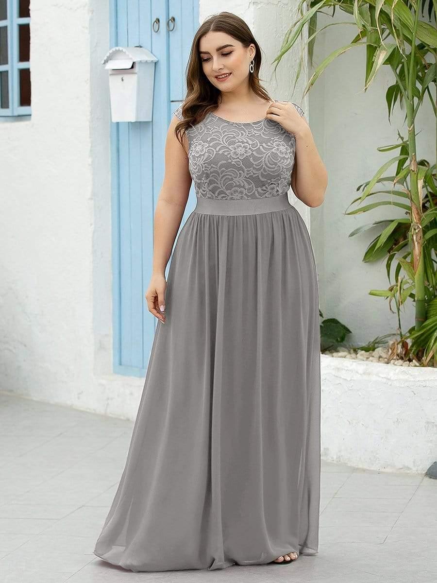 Glamorous Plus Size Round Neck A-Line Chiffon Bridesmaid Dresses with Open Back