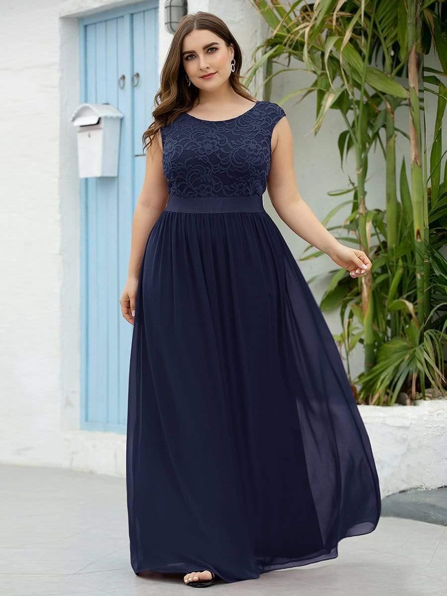 Glamorous Plus Size Round Neck A-Line Chiffon Bridesmaid Dresses with Open Back