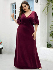 Classic Plus Size Backless Velvet Maxi Evening Dress with Short Sleeves