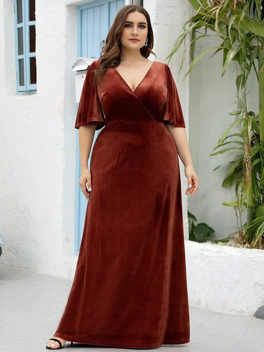 Classic Plus Size Backless Velvet Maxi Evening Dress with Short Sleeves