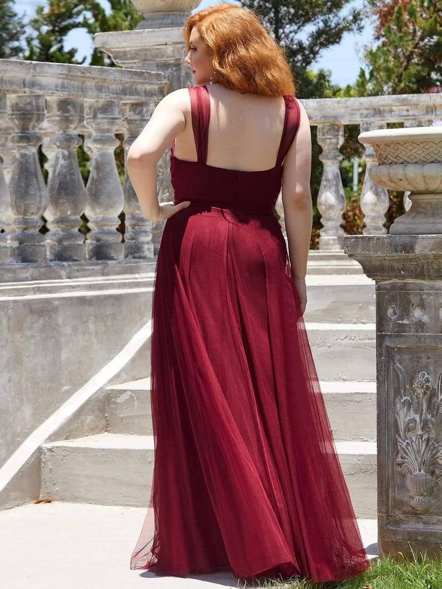 Graceful Plus Size V-Neck A-Line Tulle Bridesmaid Dress