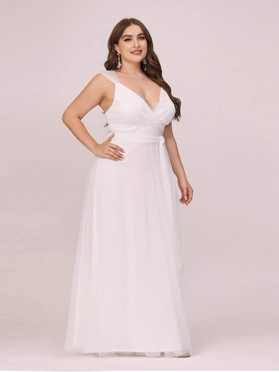 Graceful Plus Size V-Neck A-Line Tulle Bridesmaid Dress