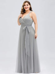 Graceful Plus Size V-Neck A-Line Tulle Bridesmaid Dress