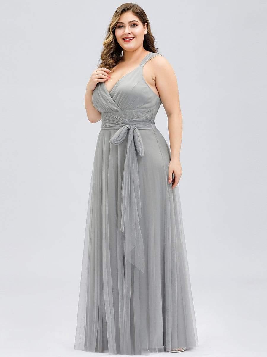 Graceful Plus Size V-Neck A-Line Tulle Bridesmaid Dress