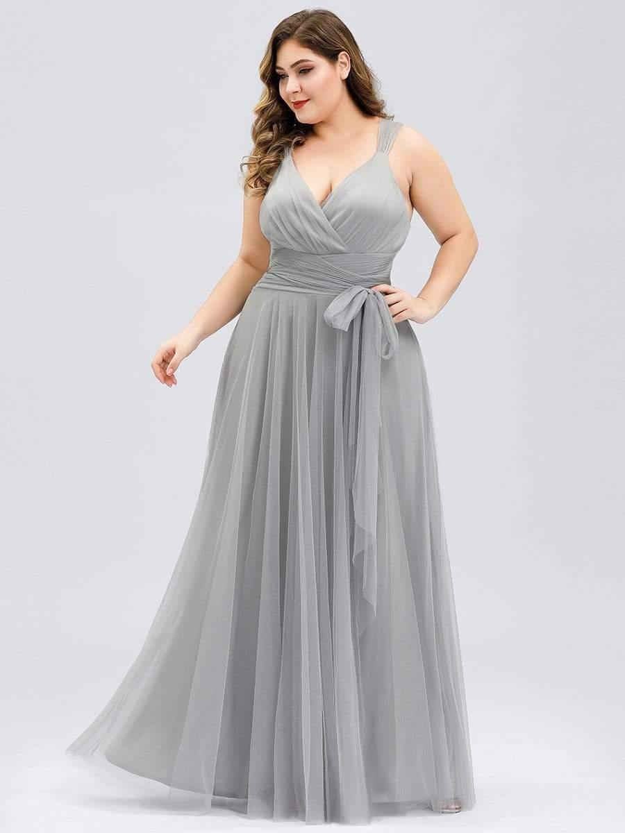 Graceful Plus Size V-Neck A-Line Tulle Bridesmaid Dress