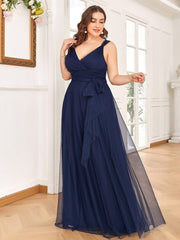 Graceful Plus Size V-Neck A-Line Tulle Bridesmaid Dress