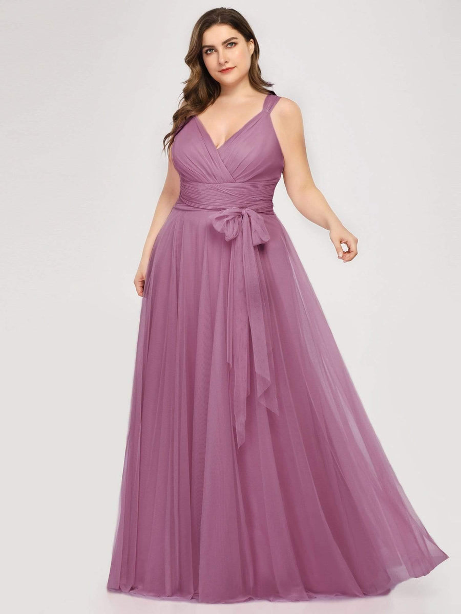 Graceful Plus Size V-Neck A-Line Tulle Bridesmaid Dress