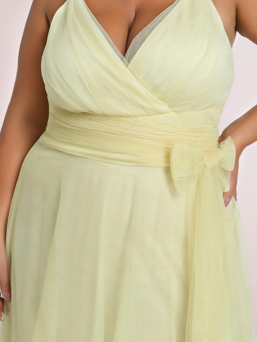 Graceful Plus Size V-Neck A-Line Tulle Bridesmaid Dress