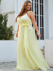 Graceful Plus Size V-Neck A-Line Tulle Bridesmaid Dress