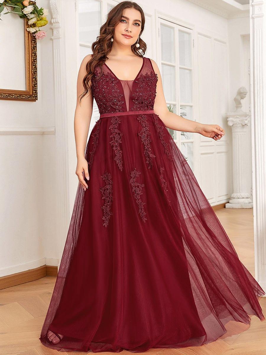 Graceful Plus Size Maxi V-Neck Tulle Formal Evening Dress with Sash