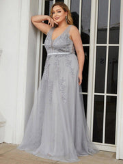 Graceful Plus Size Maxi V-Neck Tulle Formal Evening Dress with Sash