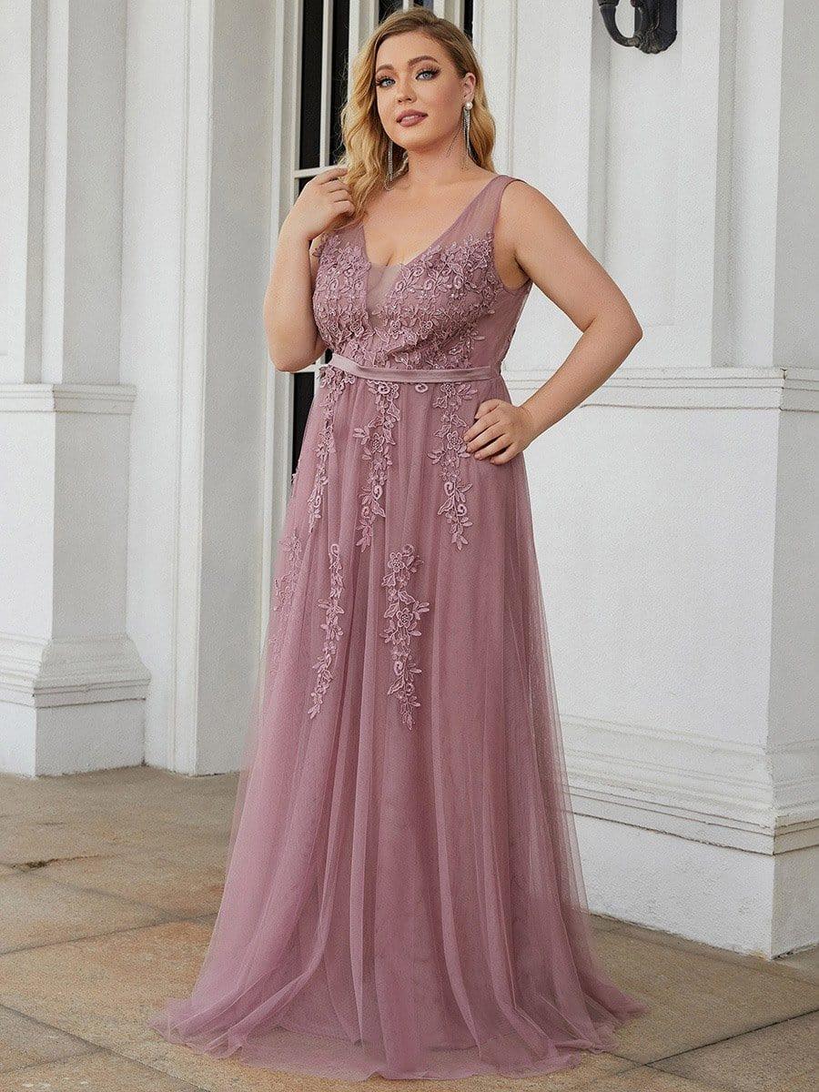 Graceful Plus Size Maxi V-Neck Tulle Formal Evening Dress with Sash