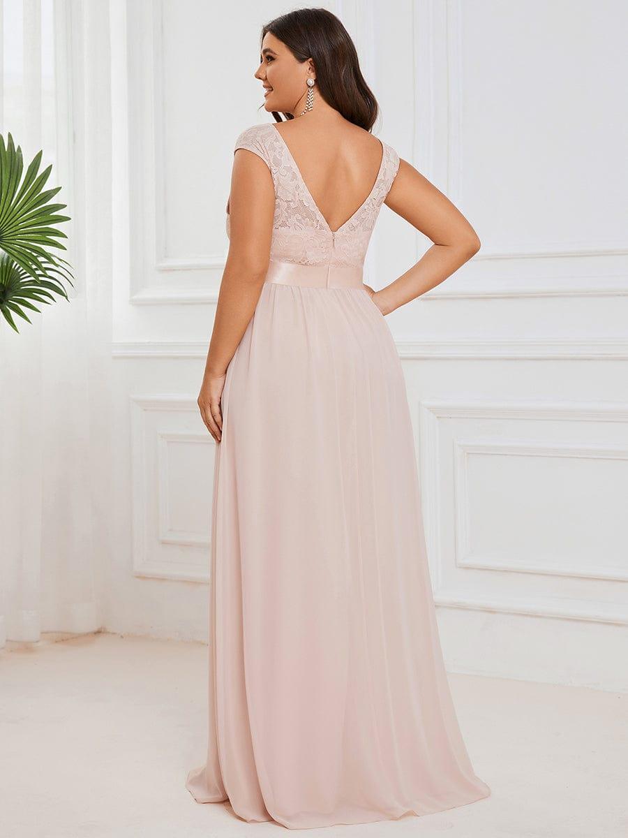 Glamorous Plus Size Round Neck A-Line Chiffon Bridesmaid Dresses with Open Back