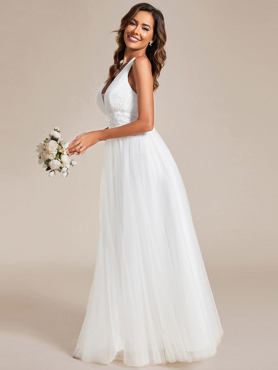 Lovely Sleeveless V-Neck A-Line Tulle Bridesmaid Dress with Criss Cross Straps