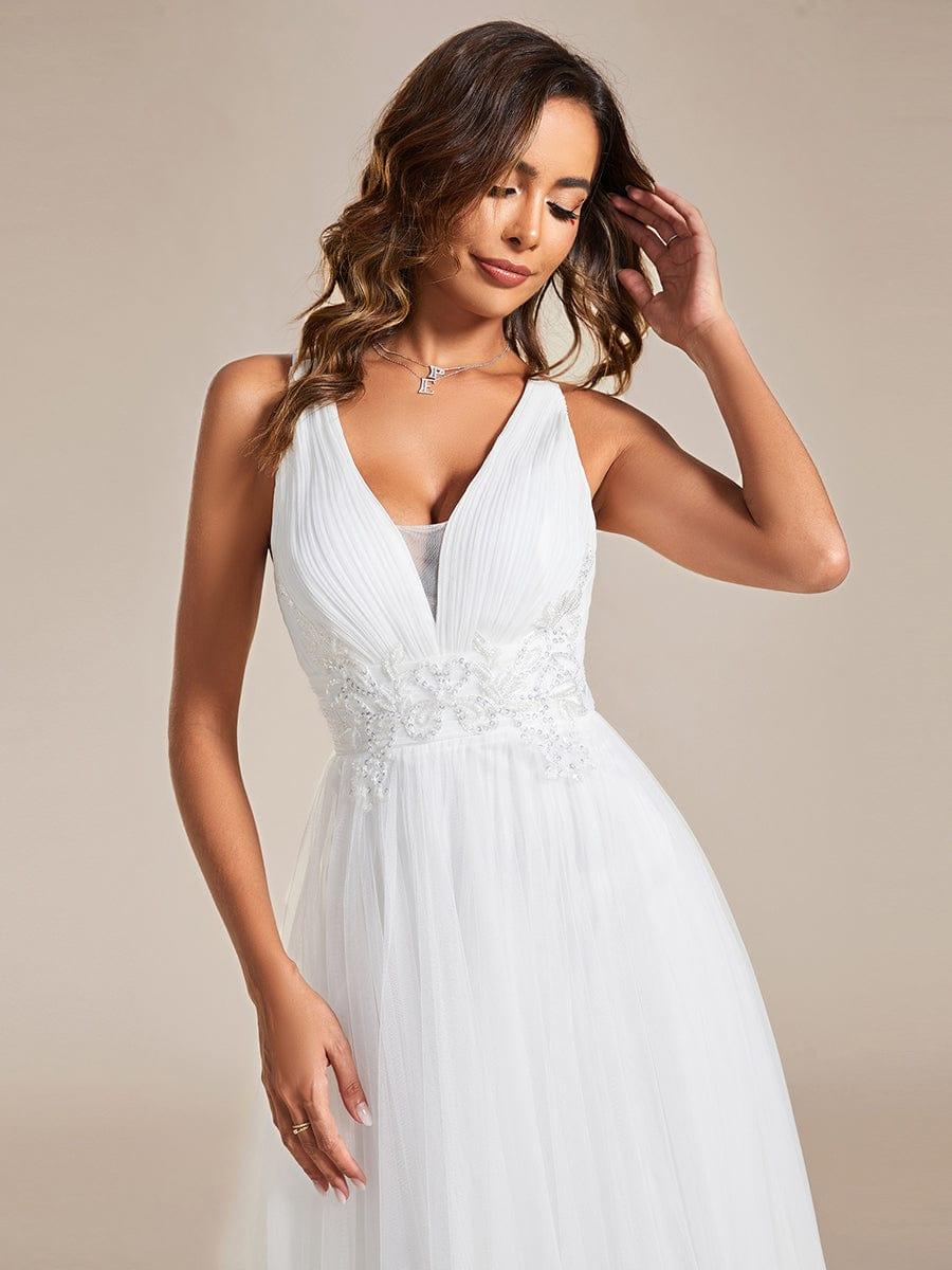 Lovely Sleeveless V-Neck A-Line Tulle Bridesmaid Dress with Criss Cross Straps