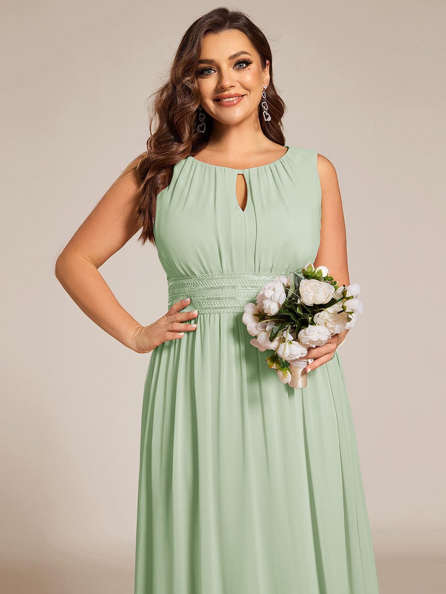 Elegant Plus Size Empire Sleeveless Chiffon Bridesmaid Dress