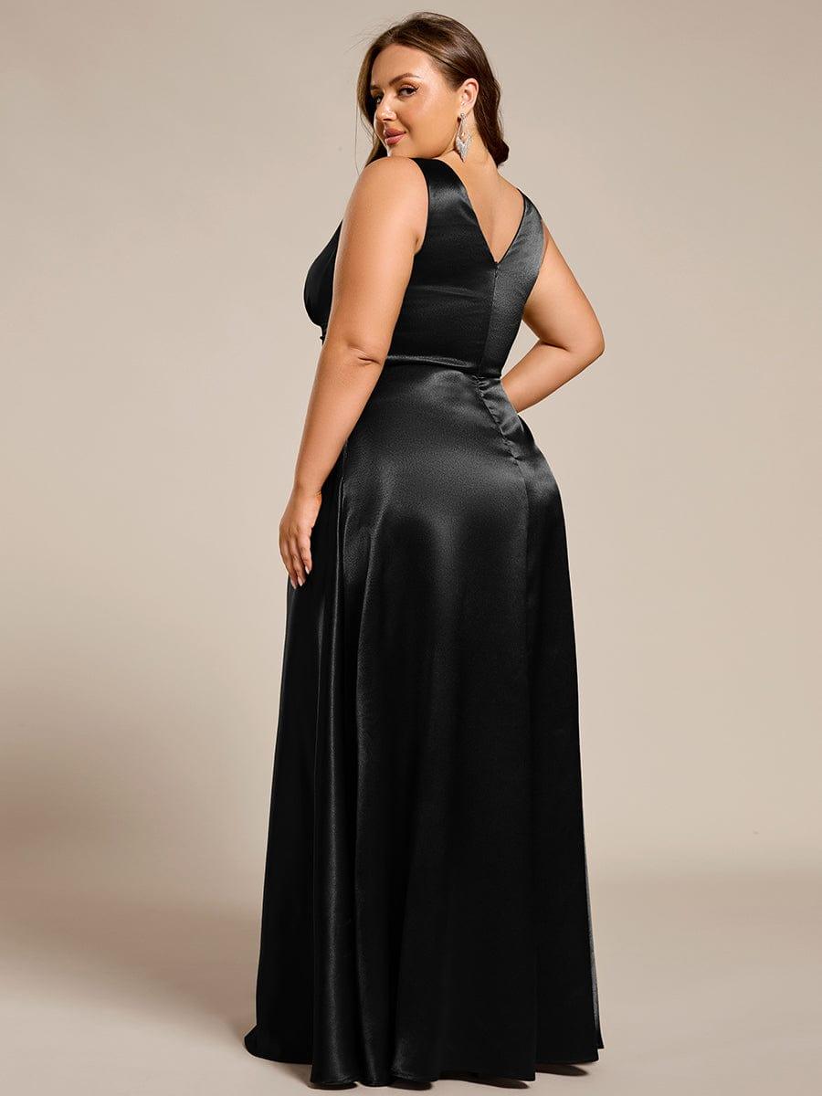 Feminine Plus Size Satin A-Line Bridesmaid Dress with Pockets
