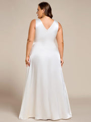 Feminine Plus Size Satin A-Line Bridesmaid Dress with Pockets