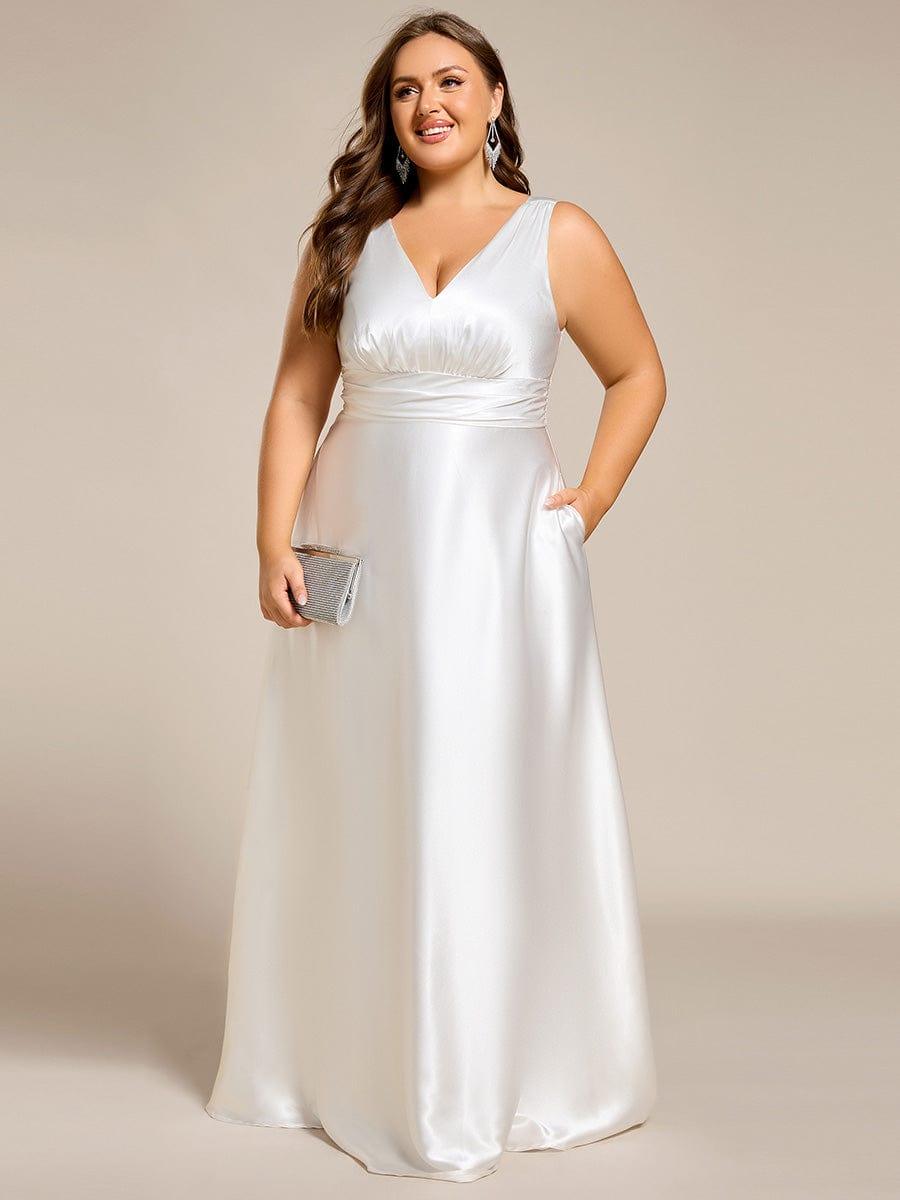 Feminine Plus Size Satin A-Line Bridesmaid Dress with Pockets