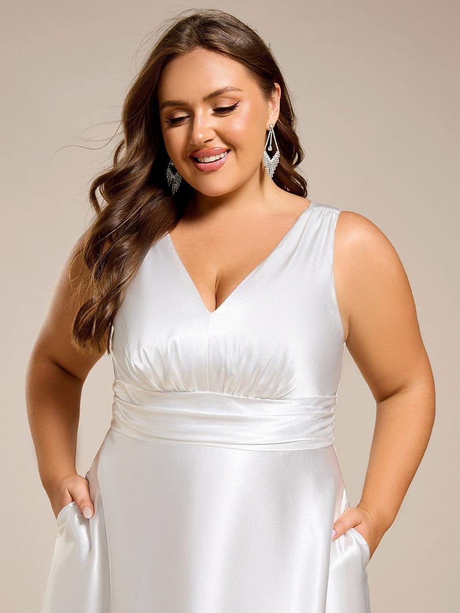 Feminine Plus Size Satin A-Line Bridesmaid Dress with Pockets