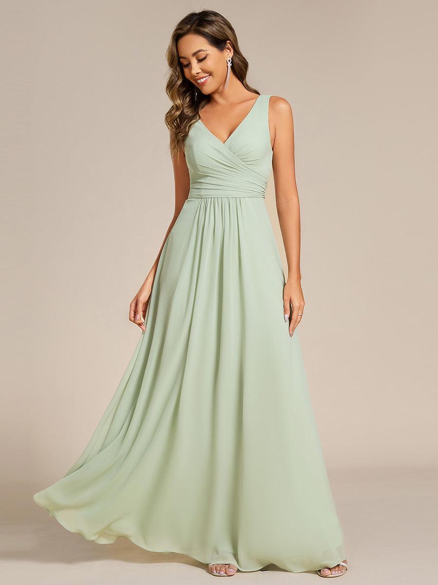 Delicate Sleeveless V-Neck A-Line Chiffon Bridesmaid Dress