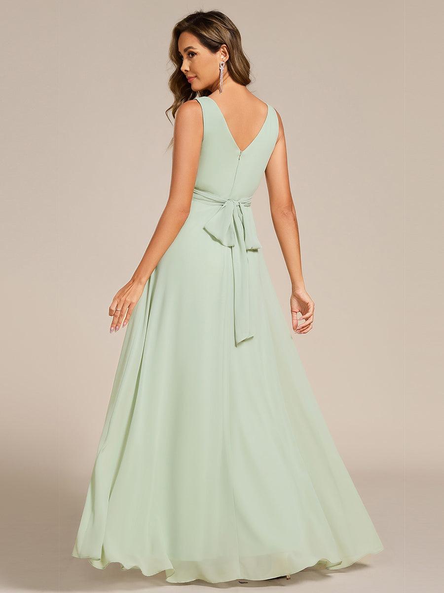 Delicate Sleeveless V-Neck A-Line Chiffon Bridesmaid Dress
