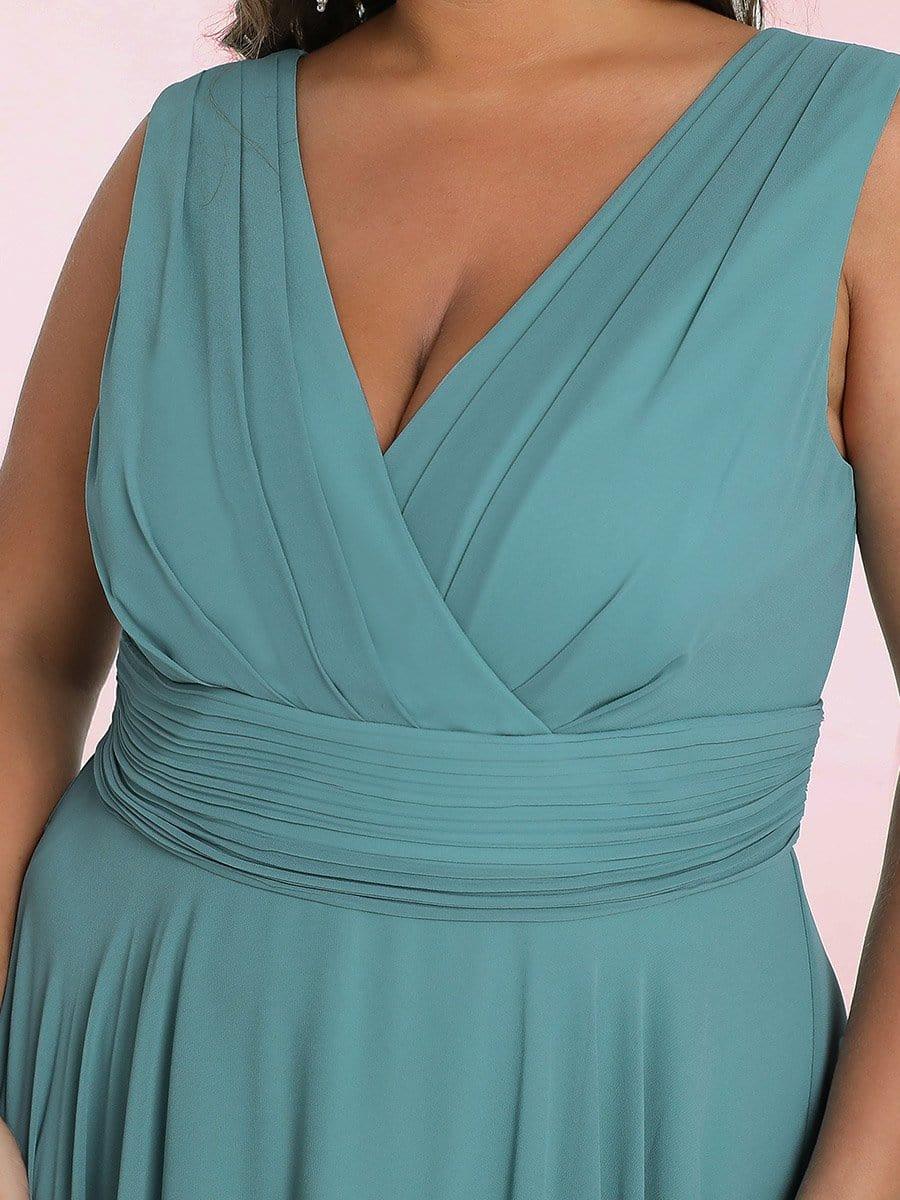 Cute Plus Size V-Neck Asymmetrical Chiffon Bridesmaid Dress