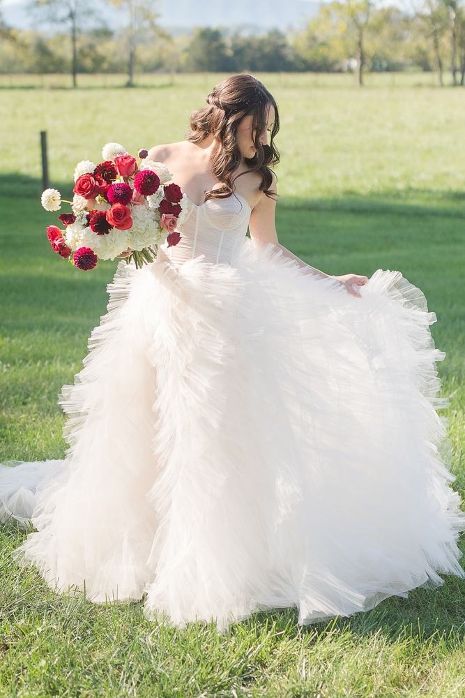 Elegant Sweetheart A-Line Tulle Long Wedding Dresses with Ruffles