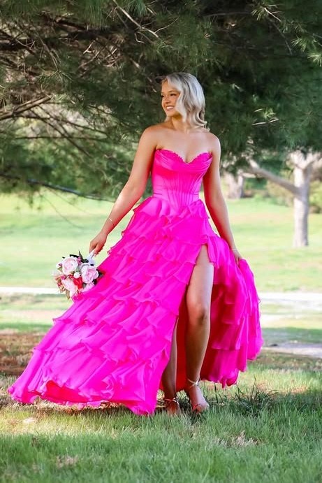 Exquisite Fuchsia Tiered Strapless A-Line Prom Dresses with Slit
