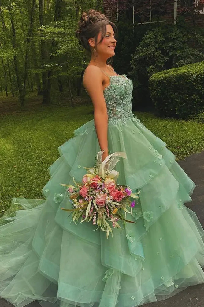 Modern Green Long Ball Gown Tulle Prom Dresses with Ruffles