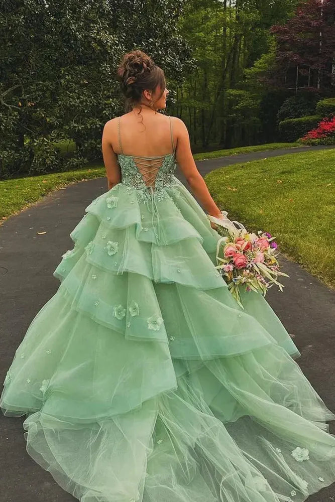 Modern Green Long Ball Gown Tulle Prom Dresses with Ruffles