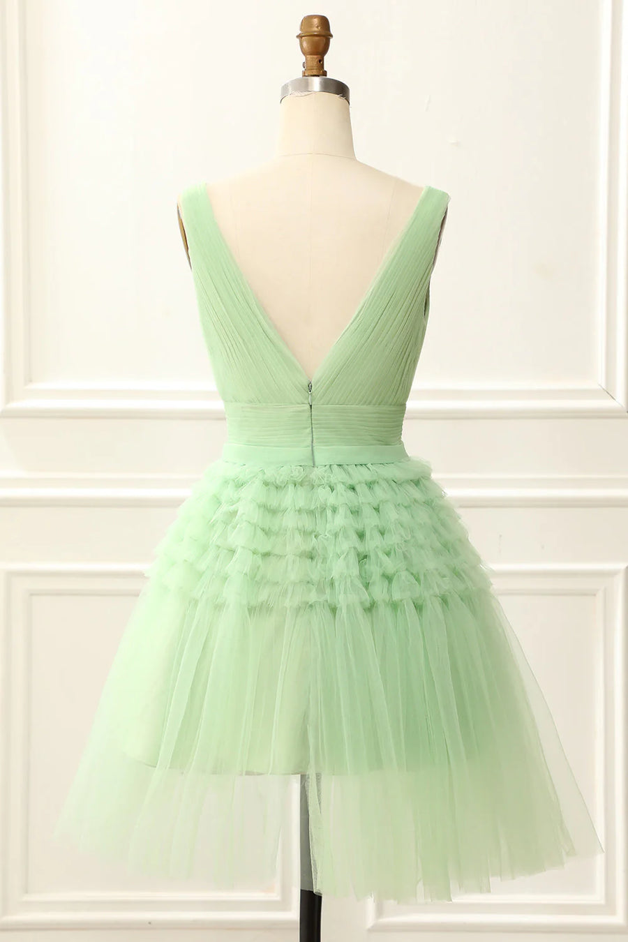 Sage Chic V-Neck Tiered Tulle A-Line Homecoming Dresses