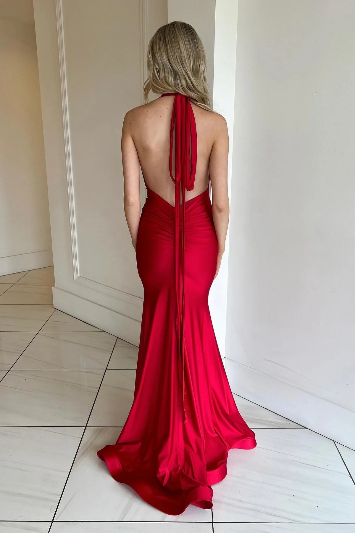 Sexy Red Halter Mermaid Satin Prom Party Dresses