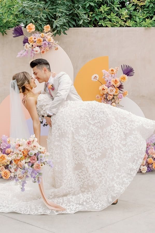 Trendy Sweetheart A-Line Long Strapless Wedding Dresses with Appliques