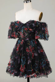 Black Sweetheart Short Sleeves Floral Print A-Line Homecoming Dresses