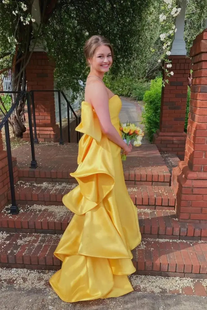 Stylish Yellow Satin Mermaid Strapless Formal Prom Dresses with Ruffles