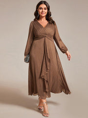 Chic Plus Size Long Sleeves A-Line V-Neck Evening Dress Tea-Length