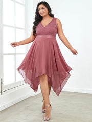 Lovely Plus Size V-Neck Prom Lace Dress for Women with Sash