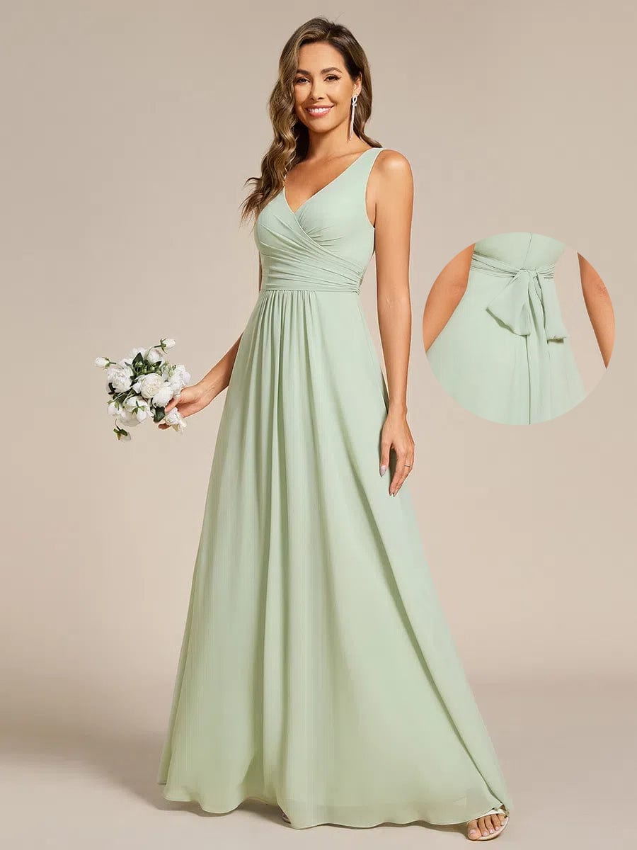 Delicate Sleeveless V-Neck A-Line Chiffon Bridesmaid Dress