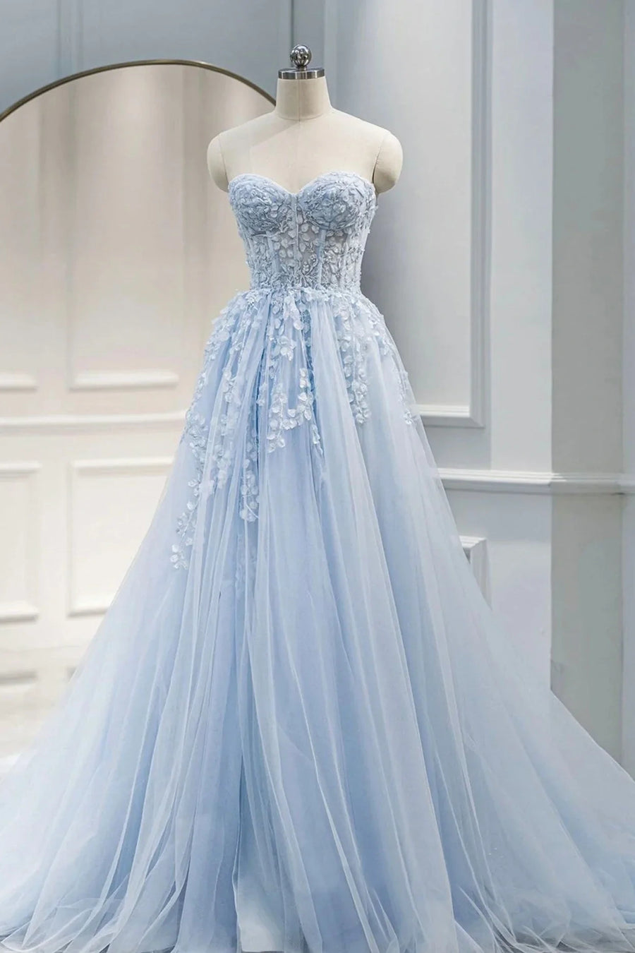 Light Blue Strapless A-Line Tulle Long Prom Dresses with Appliques